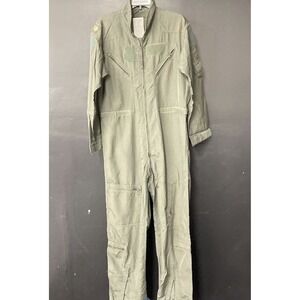 Vintage 1987 USAF  GREEN NOMEX FIRE RESISTANT FLIGHT SUIT CWU-27/P - 42R.
